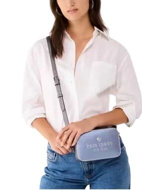 Kate Spade New York
OH SNAP MINI CAMERA BAG